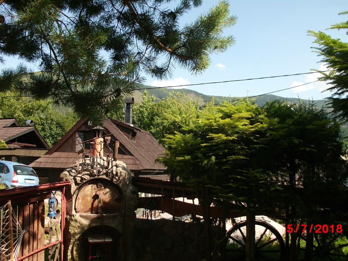 Romanticka Drevenica Liptovská Osada Екстериор снимка